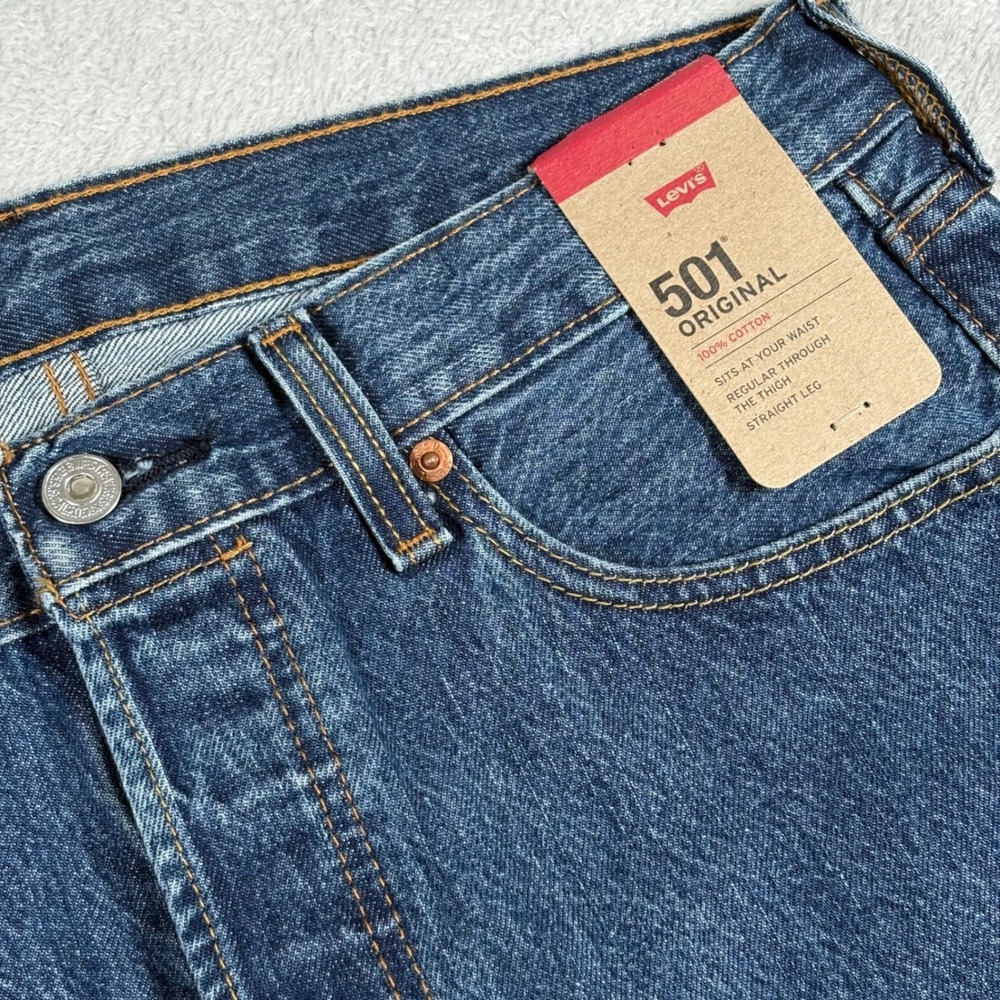 Levis 501 Original Jeans Mens 32x34 Blue Denim Straight Leg Button Fly